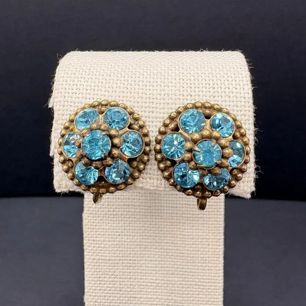 Vintage Coro‎ Aquamarine Blue Rhinestone Floral Gold Tone Screw Back Earrings